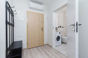 Tauron Arena Apartments by Renters