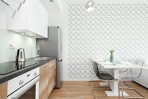 Apartment Dygata Warsaw by Renters