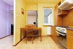 Apartment Wyspowa Warsaw by Renters