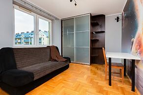 Apartment Wyspowa Warsaw by Renters