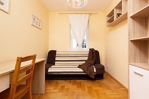 Apartment Wyspowa Warsaw by Renters