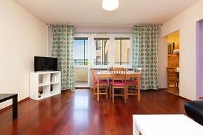 Apartment Wyspowa Warsaw by Renters