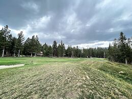 Woodwinds 1265 Luxury Townhouse, Private Hot Tub, 2 Car Garage by RedA