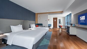 Holiday Inn Express Chengdu High-Tech Zone by IHG