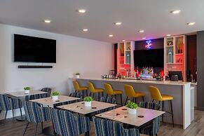 Microtel Inn & Suites Montreal Airport - Dorval QC