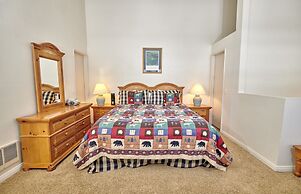 St. Anton Courtyard View 2-bedroom Condos w/ Pool & Jacuzzi