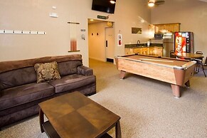 St. Anton Courtyard View 2-bedroom Condos w/ Pool & Jacuzzi