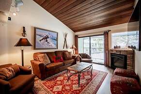 St. Anton Courtyard View 2-bedroom Condos w/ Pool & Jacuzzi