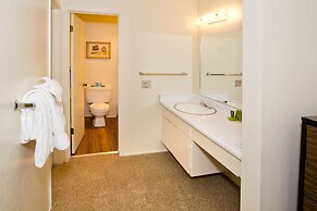 St. Anton Wooded View 2-bedroom Condos w/ Ski Lockers