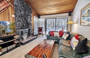St. Anton Wooded View 2-bedroom Condos w/ Ski Lockers