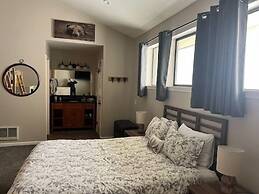 St. Anton Wooded View 2-bedroom Condos w/ Ski Lockers