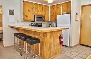 St. Anton Wooded View 2-bedroom Condos w/ Ski Lockers