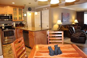 St. Anton Courtyard View 1-bedroom Condos w/ Dry Sauna