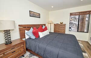 St. Anton Courtyard View 1-bedroom Condos w/ Dry Sauna