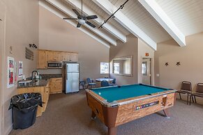 St. Anton Courtyard View 1-bedroom Condos w/ Dry Sauna