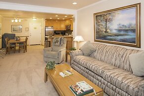 St. Anton Wooded View 1-bedroom Condos w/ Complimentary Hot Drinks