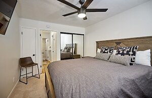 St. Anton Wooded View 1-bedroom Condos w/ Complimentary Hot Drinks