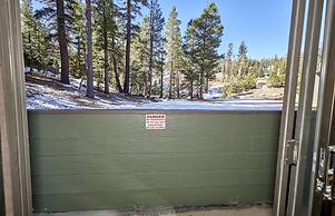 St. Anton Wooded View 1-bedroom Condos w/ Complimentary Hot Drinks