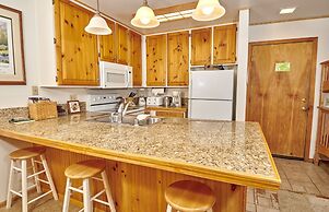 St. Anton Wooded View 1-bedroom Condos w/ Complimentary Hot Drinks