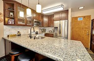 St. Anton Street View Ski-in/out 1-bedroom Condo