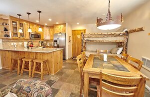 St. Anton Street View Ski-in/out 1-bedroom Condo