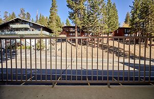 St. Anton Street View Ski-in/out 1-bedroom Condo