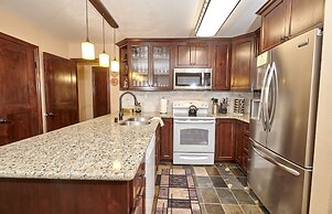 St. Anton Street View Ski-in/out 1-bedroom Condo