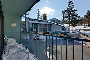 St. Anton Street View Ski-in/out 1-bedroom Condo