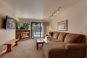 St. Anton Courtyard View Ski-in/out 1-bedroom Condo