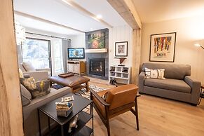 St. Anton Courtyard View Ski-in/out 1-bedroom Condo