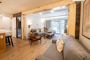 St. Anton Courtyard View Ski-in/out 1-bedroom Condo