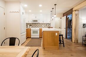 St. Anton Courtyard View Ski-in/out 1-bedroom Condo