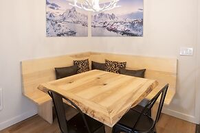 St. Anton Courtyard View Ski-in/out 1-bedroom Condo