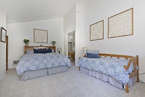 St. Anton Wooded View 2-Bedroom Condos w/ fireplace