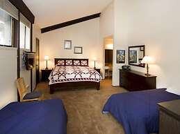 St. Anton Wooded View 2-Bedroom Condos w/ fireplace