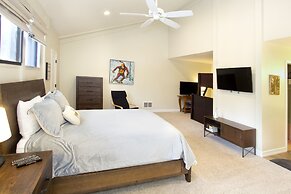 St. Anton Wooded View 2-Bedroom Condos w/ fireplace