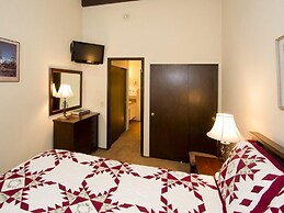 St. Anton Wooded View 2-Bedroom Condos w/ fireplace