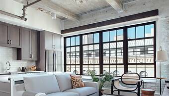 Roami at The Luzianne