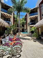 Macondo Raíz Holbox