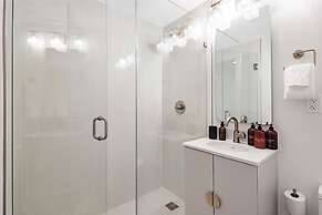 Roami at The Carmela