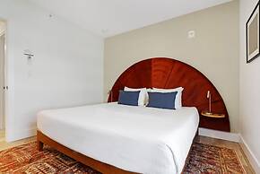 Roami at The Carmela