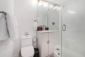 Roami at The Carmela