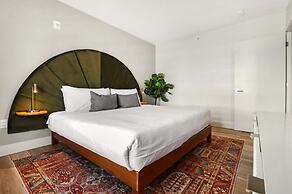 Roami at The Carmela