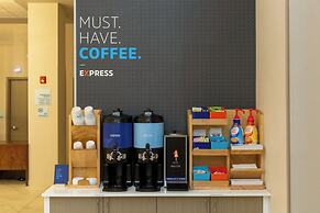 Holiday Inn Express New Rochelle by IHG