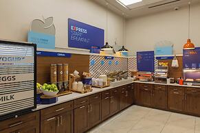 Holiday Inn Express New Rochelle by IHG