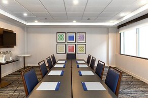 Holiday Inn Express New Rochelle by IHG