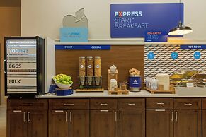 Holiday Inn Express New Rochelle by IHG