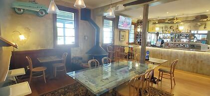 Metropolitan Hotel Orange