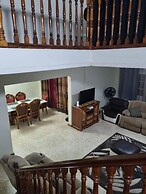 Stunning 3-bedroom House in Ocho Rios Upton