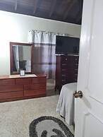 Stunning 3-bedroom House in Ocho Rios Upton